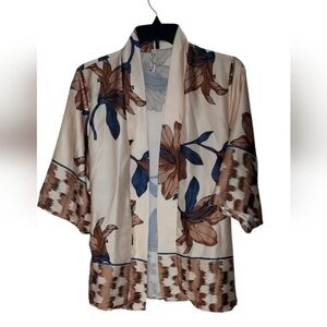 New collection short kimono print top